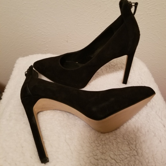 Nine West Suede Pumps - Brand New - Picture 2 of 4